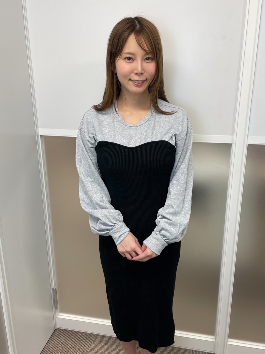 カプセルショップ【カプセルエージェンシー公式オンラインストア】 (@capsule_shop) on Twitter photo 本日締切‼️
╲カプセルショップ🛒オークション╱
🧡月島さくら🧡 <a href="/sakuratsukisima/">月島さくら✿</a>
愛用のワンピース
shop.capsule.bz/product/202506…
2025年6月22日(日) 23:50終了です💓
※アカウントを作成、ログインをしてからご入札ください💁♀️
#AV女優グッズ 本日締切‼️
╲カプセルショップ🛒オークション╱
🧡月島さくら🧡 <a href="/sakuratsukisima/">月島さくら✿</a>
愛用のワンピース
shop.capsule.bz/product/202506…
2025年6月22日(日) 23:50終了です💓
※アカウントを作成、ログインをしてからご入札ください💁♀️
#AV女優グッズ