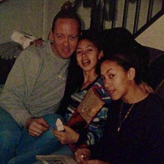 ScrapNaturalist's tweet image. missing my dad today (and every day)
hold your people close. ❤️