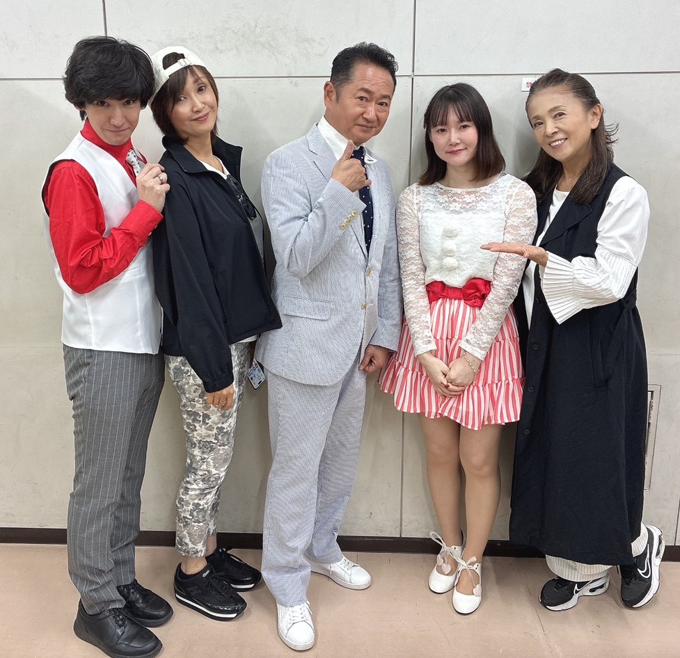 7月25日よる8時配信のファイアード刑事には
#太陽戦隊サンバルカン
根本由美さん
#科学戦隊ダイナマン
萩原佐代子さん
#超新星フラッシュマン
石渡康浩さん
が揃って出演します！
凄いね！戦隊ファン必見です！
お楽しみ！
youtube.com/user/omipro2008