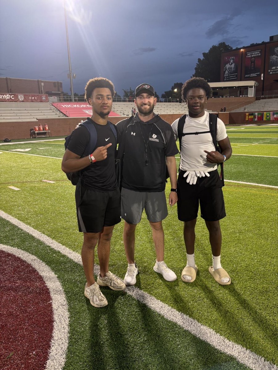 kierianshaw's tweet image. Had a great Friday night @LRBearsFootball with some teammates @zackrowens @CoachO_13