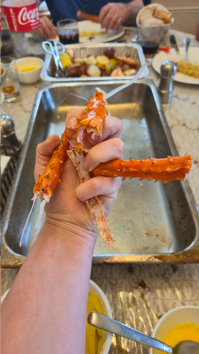 cosplaykrispy's tweet image. It was... mid