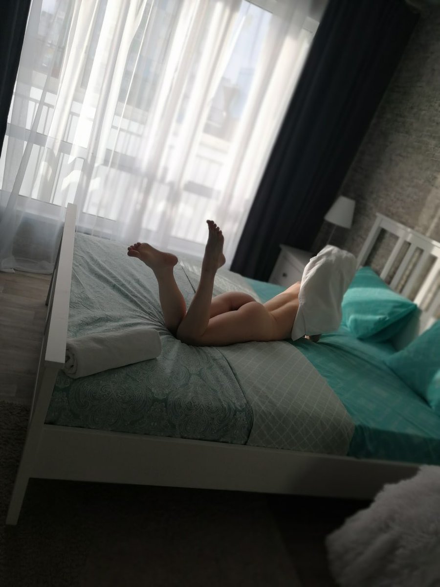 Дьявол в юбке tweet media