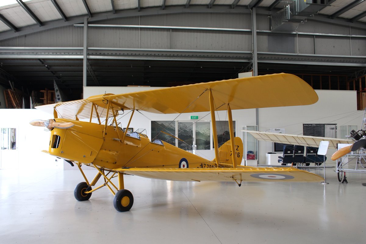 Tucked away in Mandeville is the Croydon Aviation Heritage Centre 🛩️

Learn about some of New Zealand's early aviators and view their extensive collection of completely restored aircraft!

Find out more on their website here 👇‍
loom.ly/mXEqDh4

#SouthlandNZ
