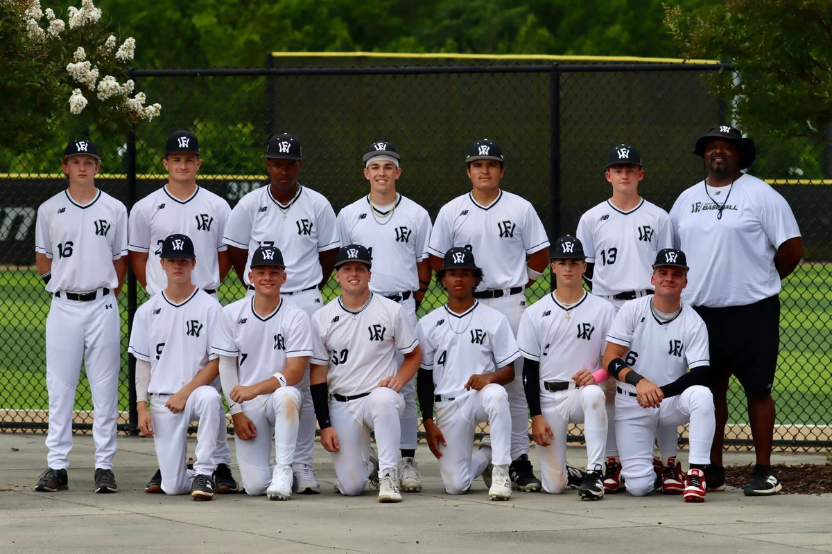 Another big dub today for my 17u team down here <a href="/LakePointSports/">LakePoint Sports</a> <a href="/pbtscouting/">Prep Baseball Scouting</a> <a href="/PBRTournaments/">Prep Baseball Tournaments</a> #FathersDay  #PBR  #WowFactor