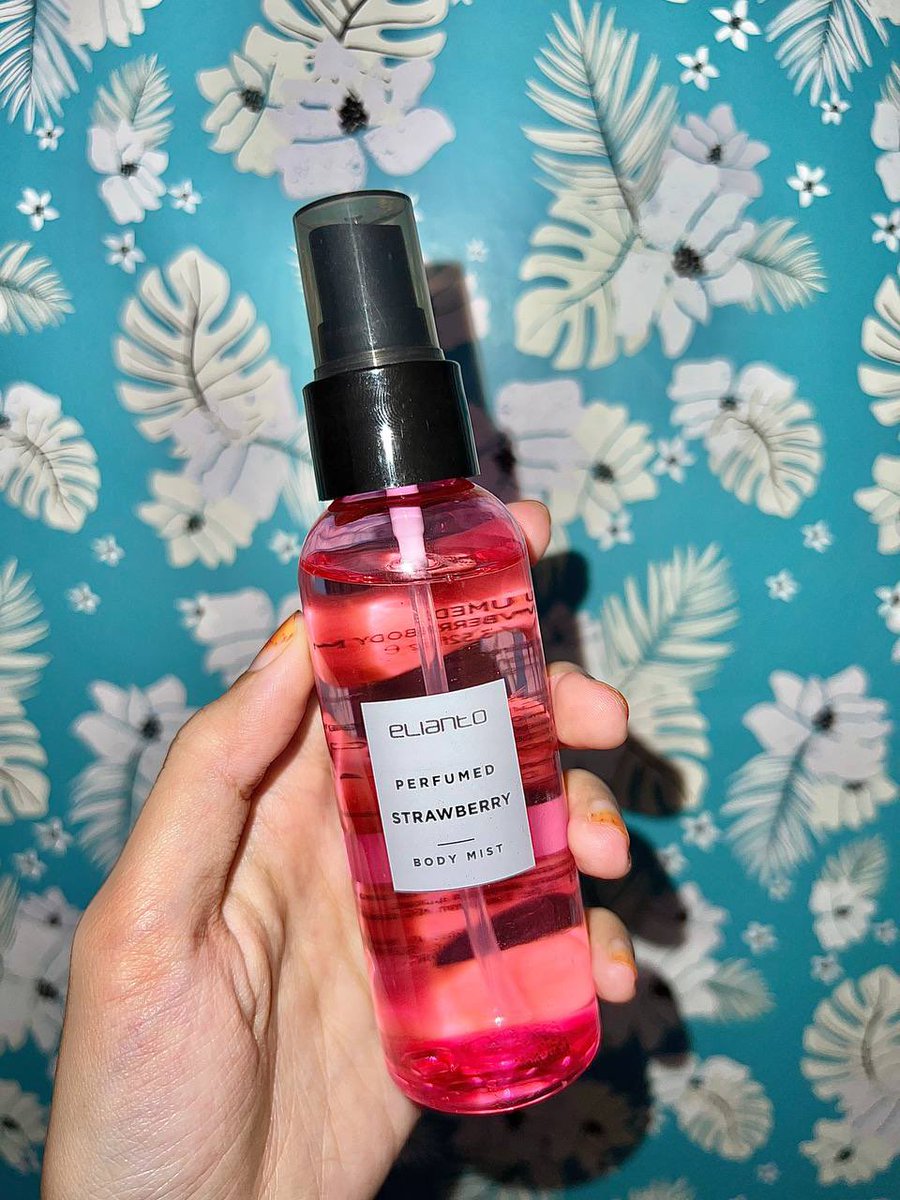 Kenapa i suka sangat 🍓?! Sebab bau dia macam sweet snacks... rasa diri macam gula gula manis faham tak? I spray everytime before sleep fuh tidur dalam keadaan wangi memang lena &amp; fresh rasa badan

s.shopee.com.my/7fO5Lu4389