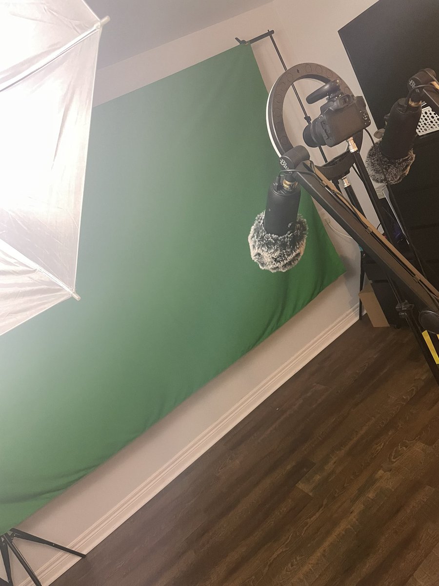 Another night, another attempt to film. 🎥