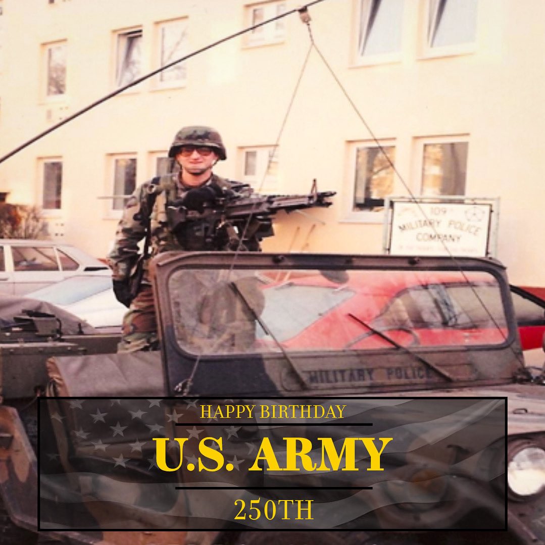 Happy 250th Birthday to the <a href="/USArmy/">U.S. Army</a>! Thank you for 250 years of defending our freedom and protecting our great nation! 🇺🇸🦅#OFOProud #Army250 #goarmy Pictured is <a href="/CBP/">CBP</a> DFO Humphrey in Germany circa 1988!
