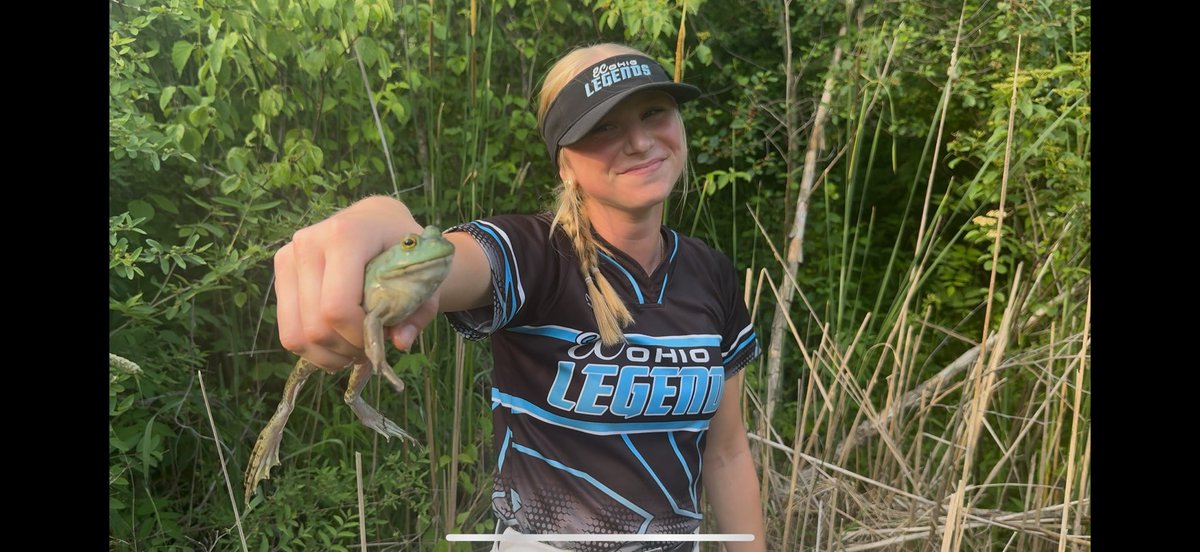 Ella Howe tweet media