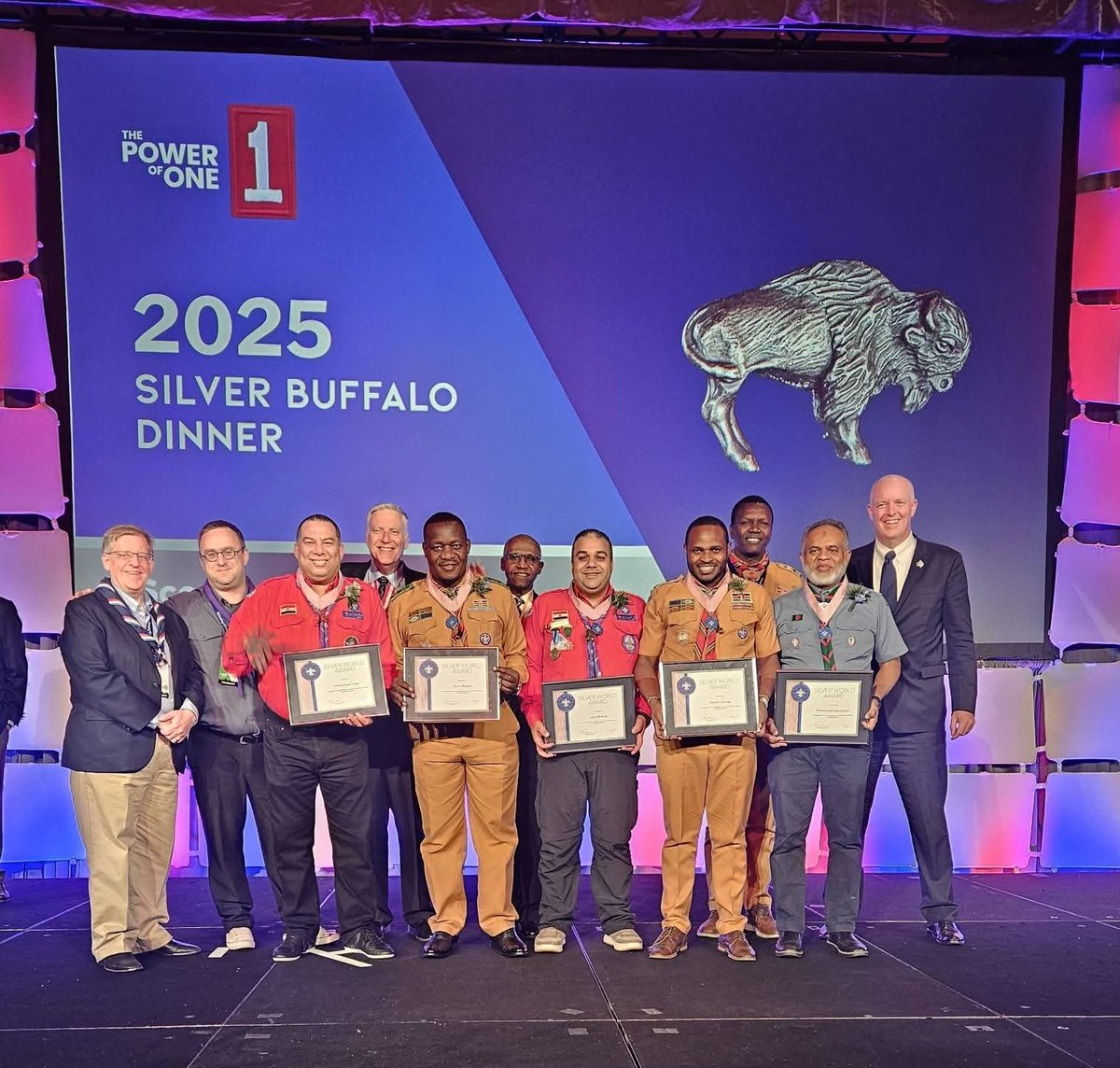 _Mu2025's tweet image. Before Antony Gitonga received global recognition, he had already earned the trust of teachers, parents, and students here at home. SILVER WORLD AWARD WINNER #OthayaWelcomesAntogito.