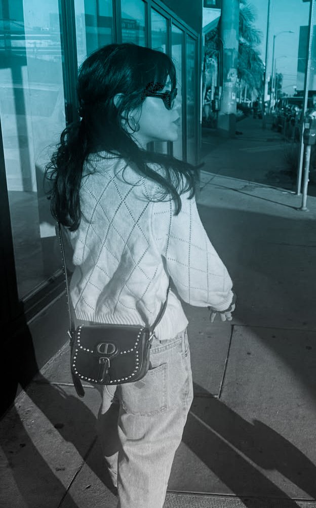 ♯ 𝟎𝟓 . tweet media