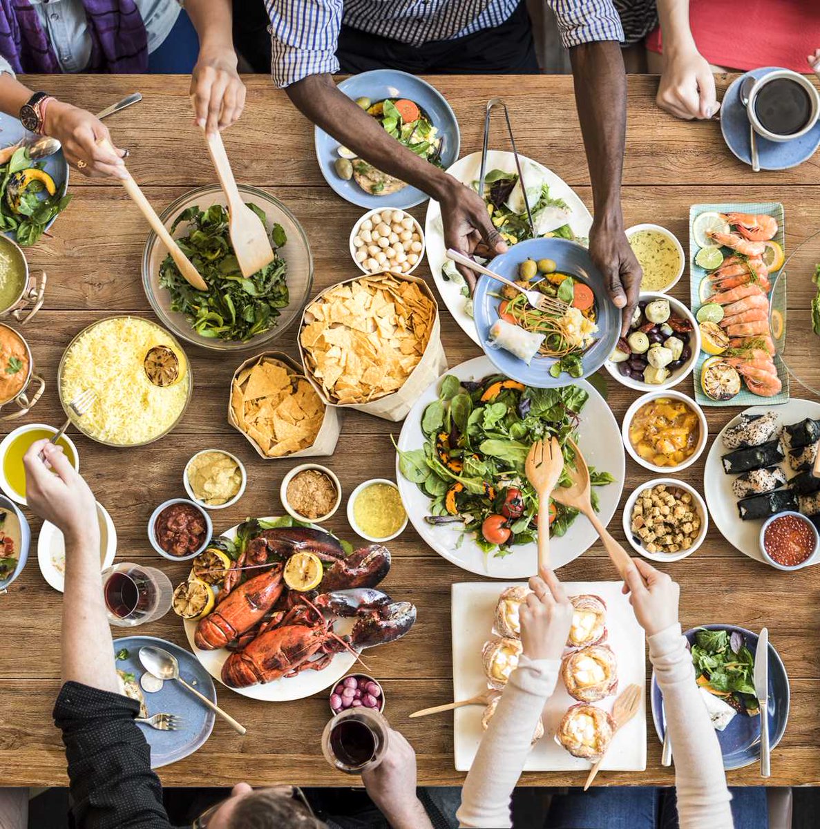 RyanTAbramson's tweet image. "Food brings us together in the most delicious way! 🍕🌍 Let’s break bread, share laughs, and create memories over a great meal. #FoodForTheSoul #SharedMeals #TogetherAtTheTable #GoodEats"