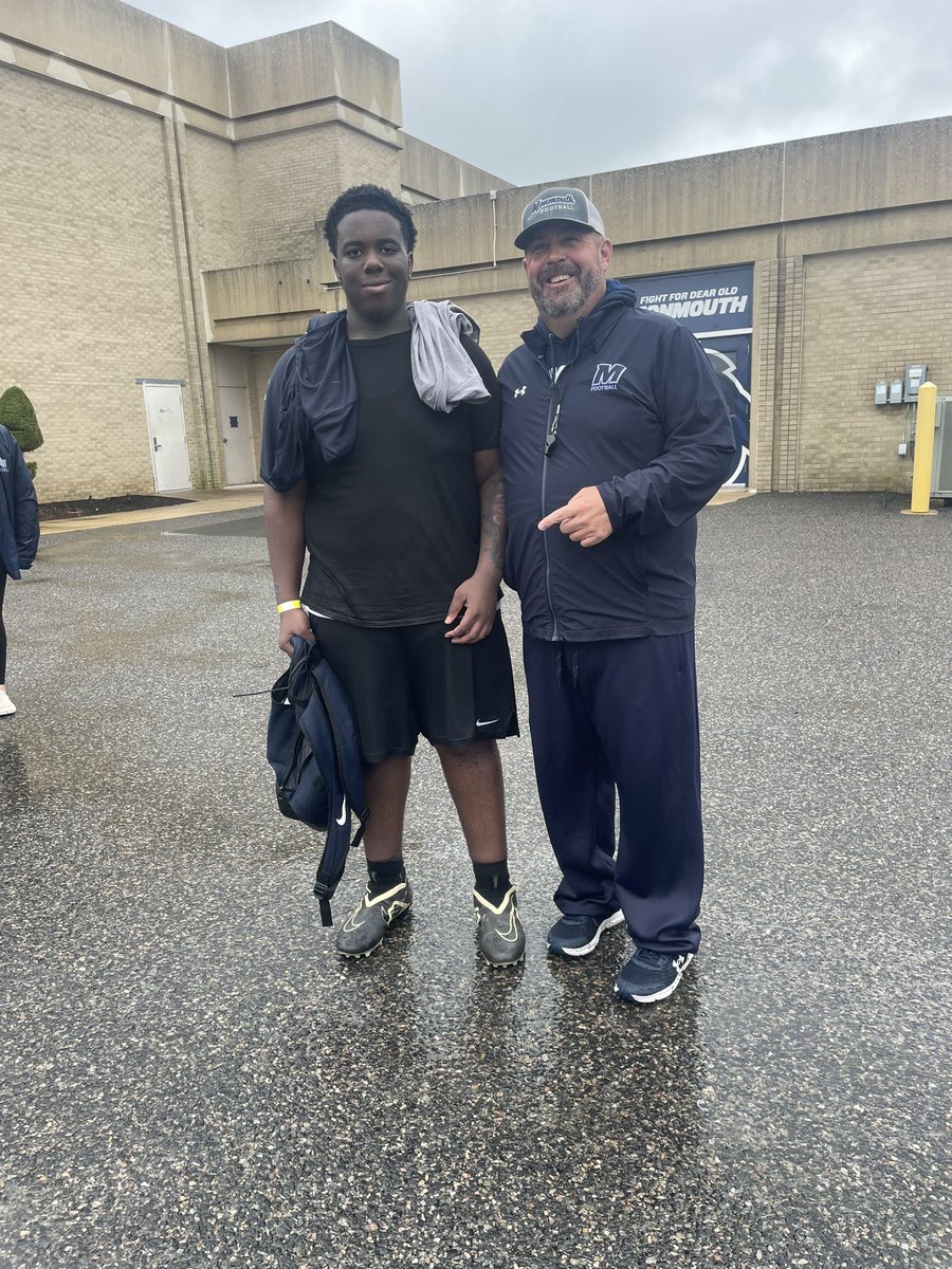 IdrisJones tweet media