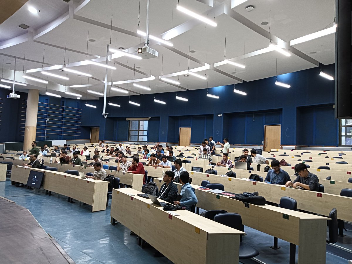 NarayanRangaraj's tweet image. Large Scale Optimization summer scale off to a strong start at IEOR, IIT Bombay, with many early birds already in place.