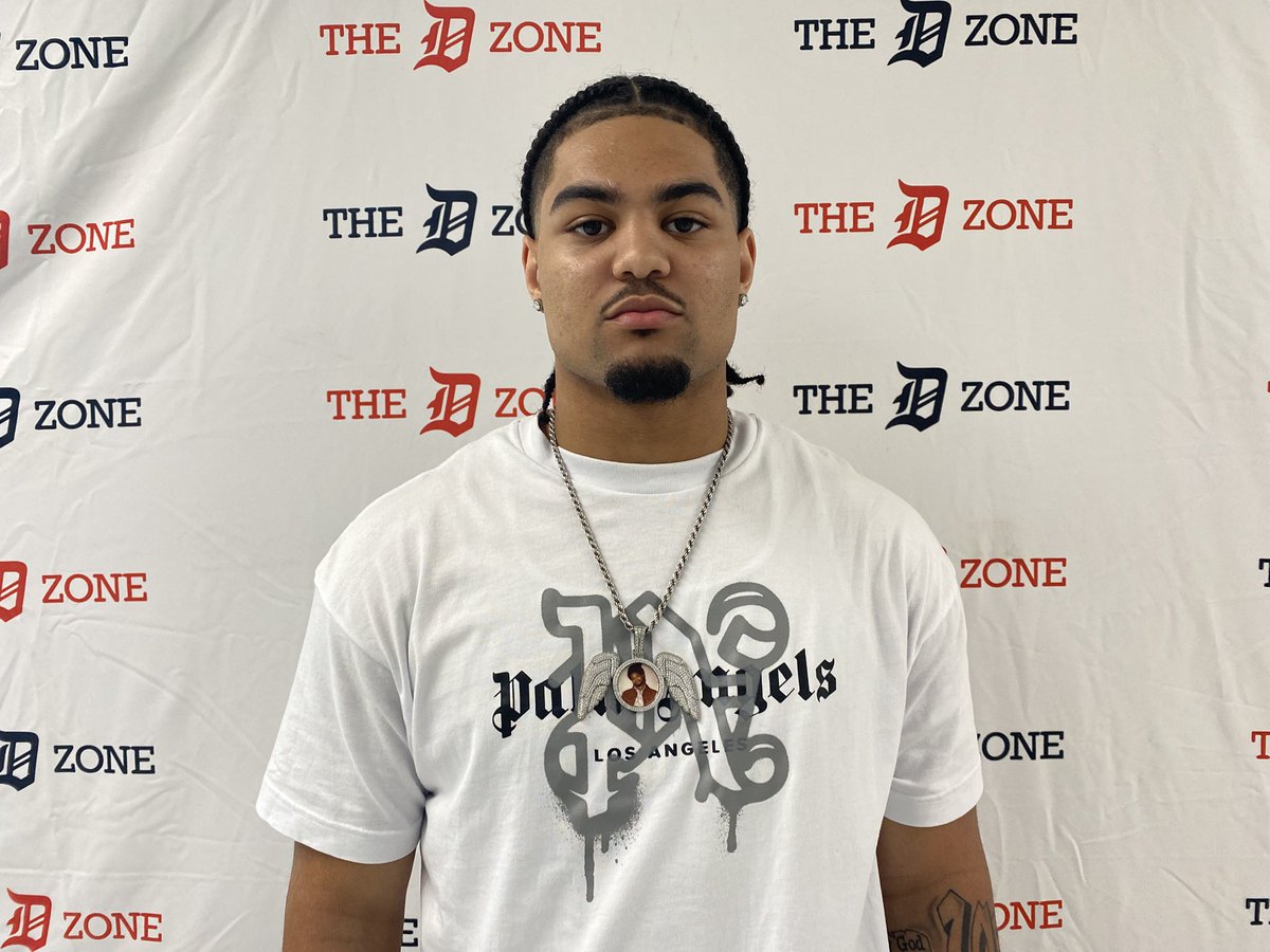 The D Zone (@thed_zone) on Twitter photo Cass Tech 2026 TE/OLB/DE BJ Stovall Jr (Toledo commit)
<a href="/BrianBJStovall/">Brian ( BJ ) Stovall Jr 3⭐️ LB</a> <a href="/Detroit_CTFB/">Cass Tech Football</a> Cass Tech 2026 TE/OLB/DE BJ Stovall Jr (Toledo commit)
<a href="/BrianBJStovall/">Brian ( BJ ) Stovall Jr 3⭐️ LB</a> <a href="/Detroit_CTFB/">Cass Tech Football</a>