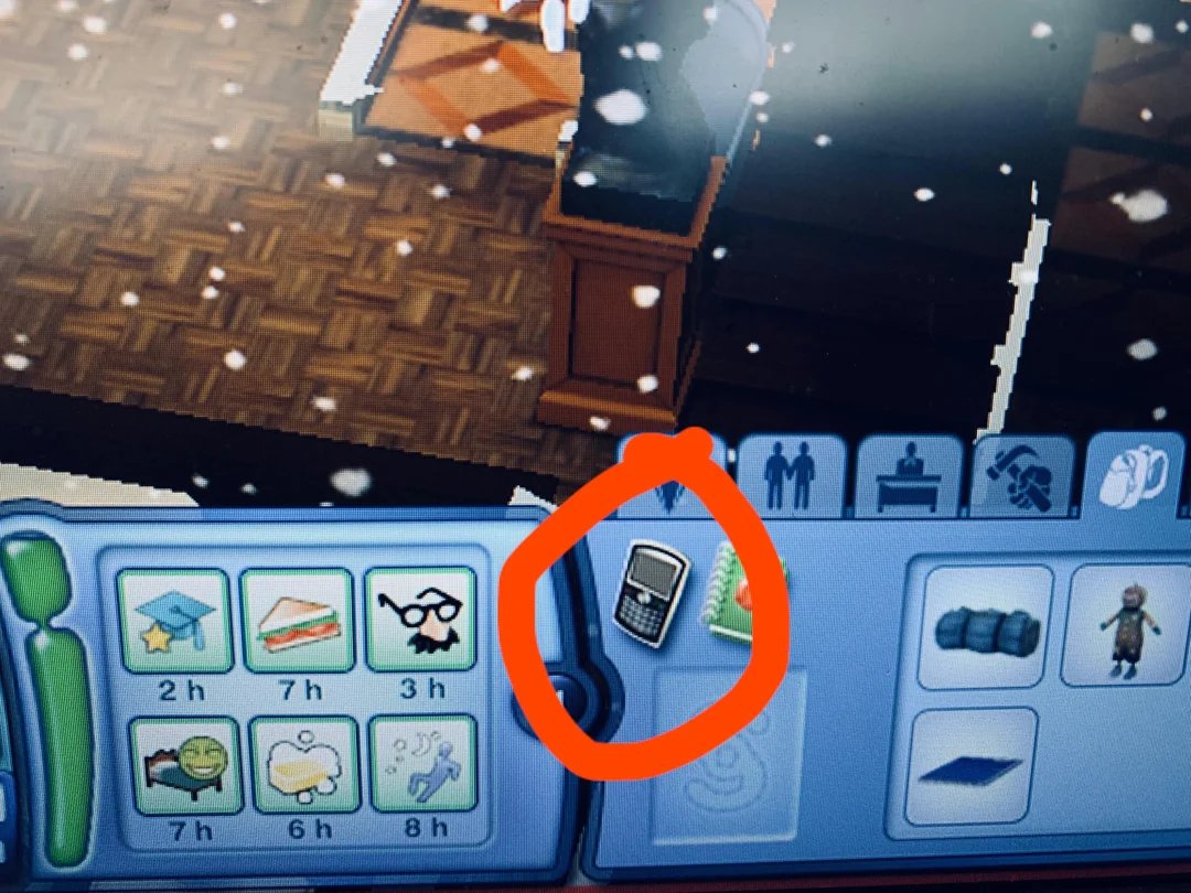 I miss the OG Sims 3 blackberry