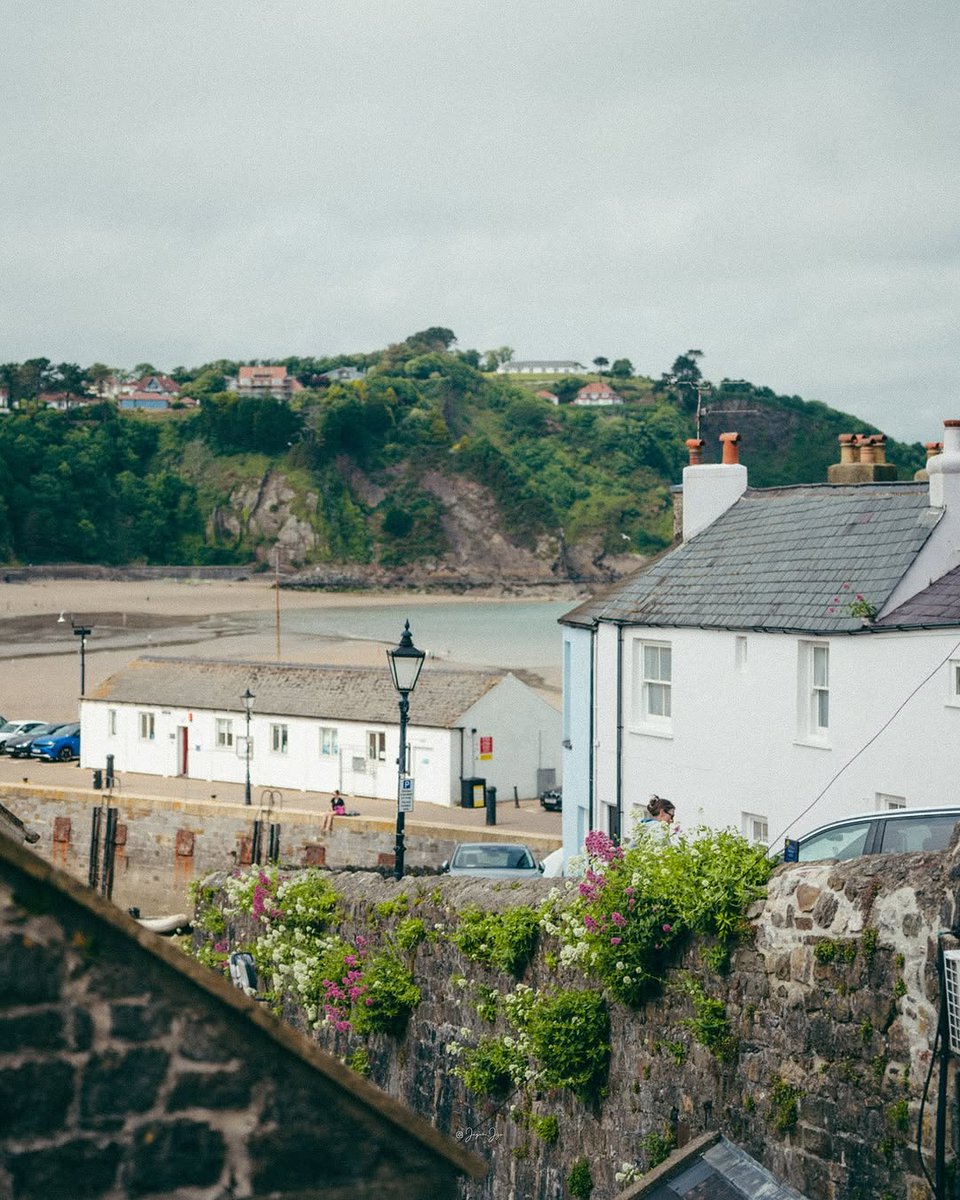 Around Tenby Official Visitor Guide (@aroundtenby) on Twitter photo Is it just me, or does this look like the sort of place where time slows down… just enough to justify that second ice cream? Photo by <a href="/jagan_jijo/">jagan jijo</a> Is it just me, or does this look like the sort of place where time slows down… just enough to justify that second ice cream? Photo by <a href="/jagan_jijo/">jagan jijo</a>