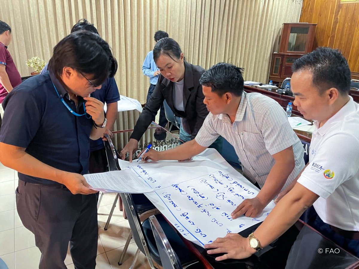 FAOLaoPDR's tweet image. FAO & PAFO advance rural irrigation/road infrastructure planning in Luang Prabang & Oudomxay—supporting Water User Groups and infrastructure to build climate-resilient livelihoods.
#FAO #Laos #LRRA #Water and infrastructure Management