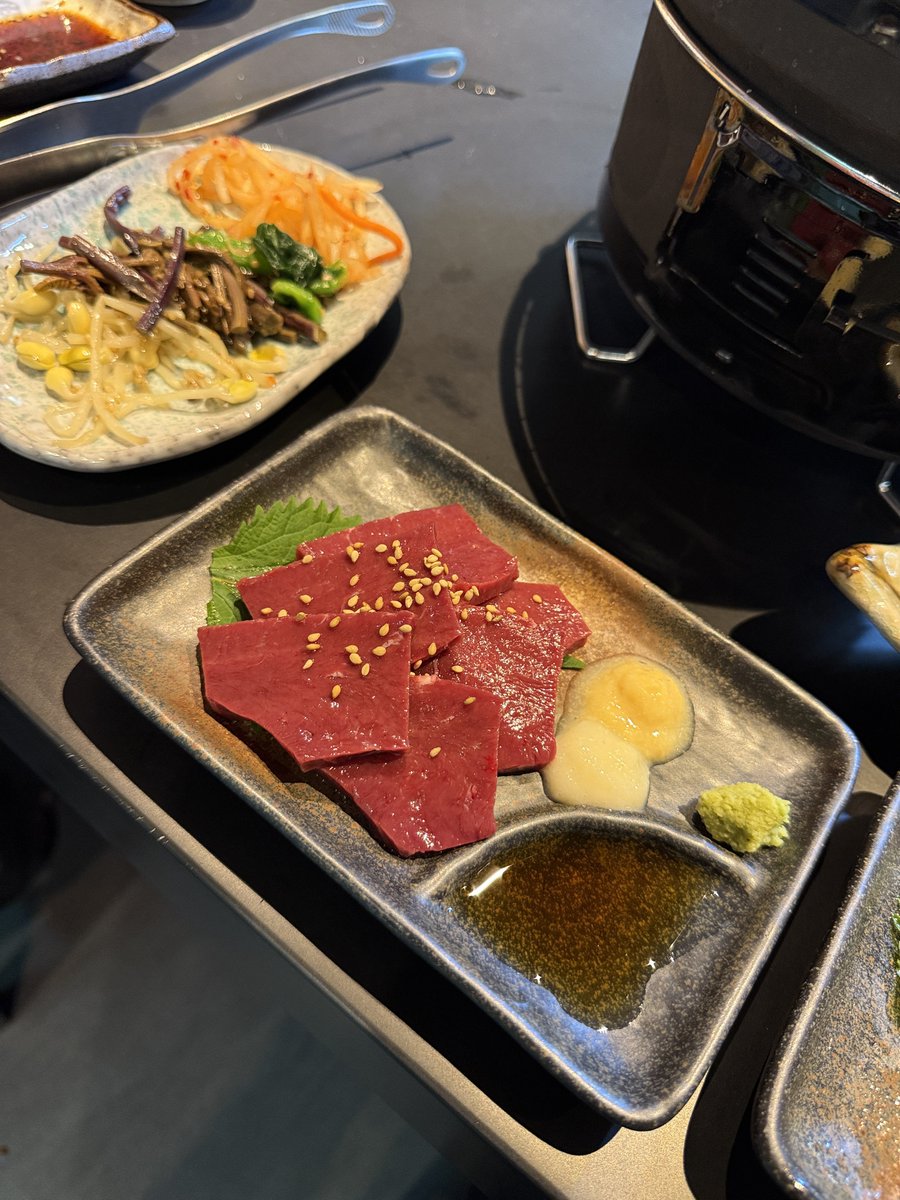 unch29's tweet image. 先週4回も焼肉食うた