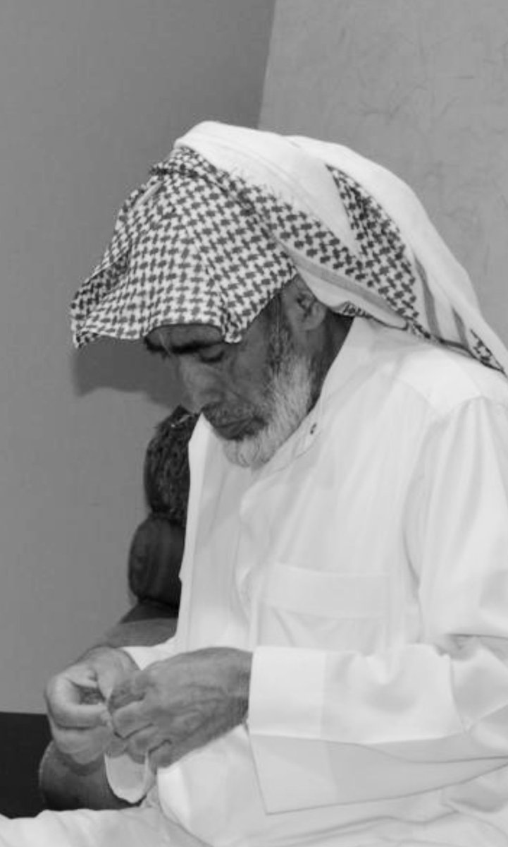 Rof_0m's tweet photo. #اليوم_العالمي_للاب

لقد فقدت قِطعةً من قلبي عند فقد أبي فأستمتعوا بجمال الحياة مع اباءكم قبل فقدِهم ، ربي مغفرة و اُنساً للراحلين ، و سعادة و عمراً مديداً للآحياء منهم ❤️ https://t.co/82tS6mirep