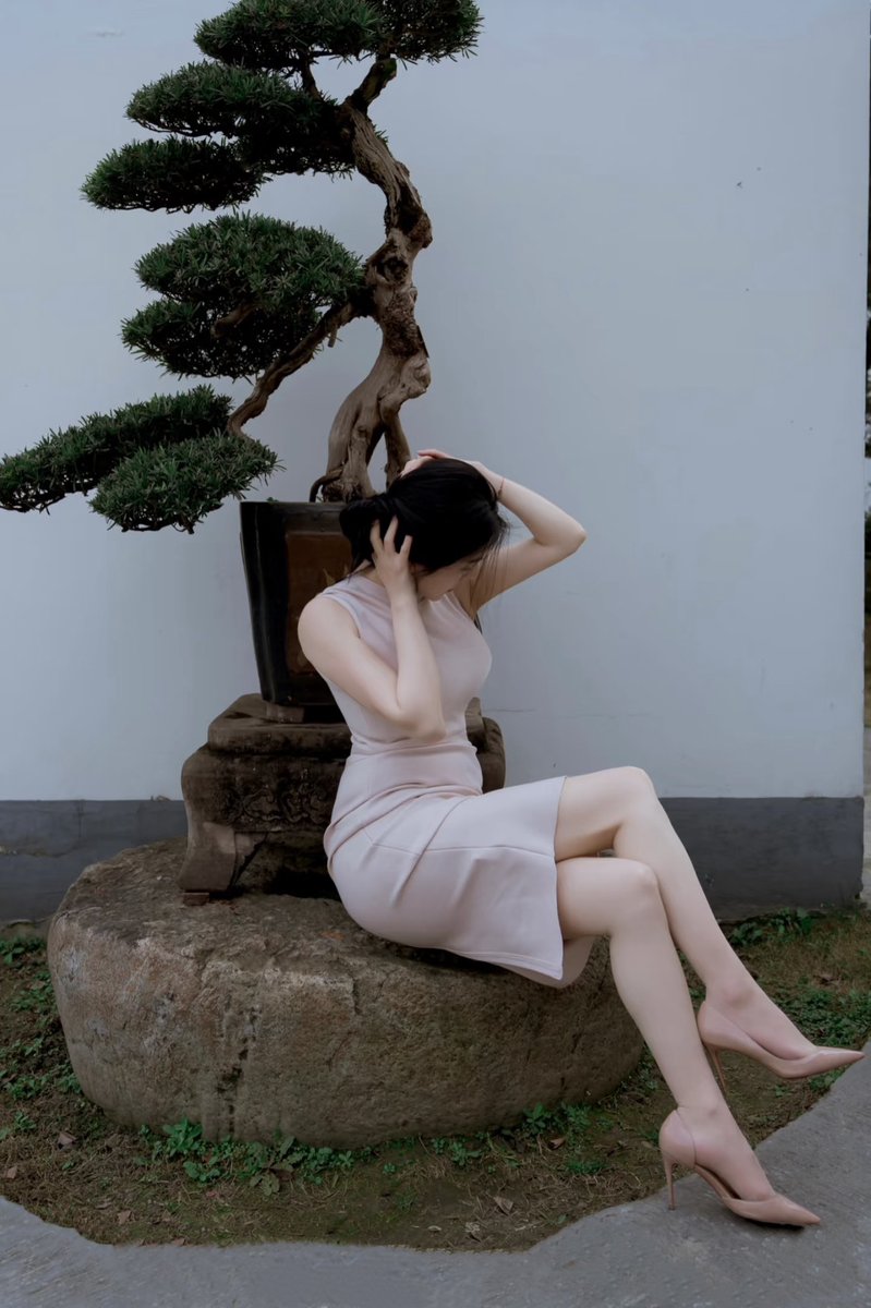 今天葉子媽媽的生日喲  新老粉們可以祝我生日快樂嗎 https://t.co/5KU1YzwpZC