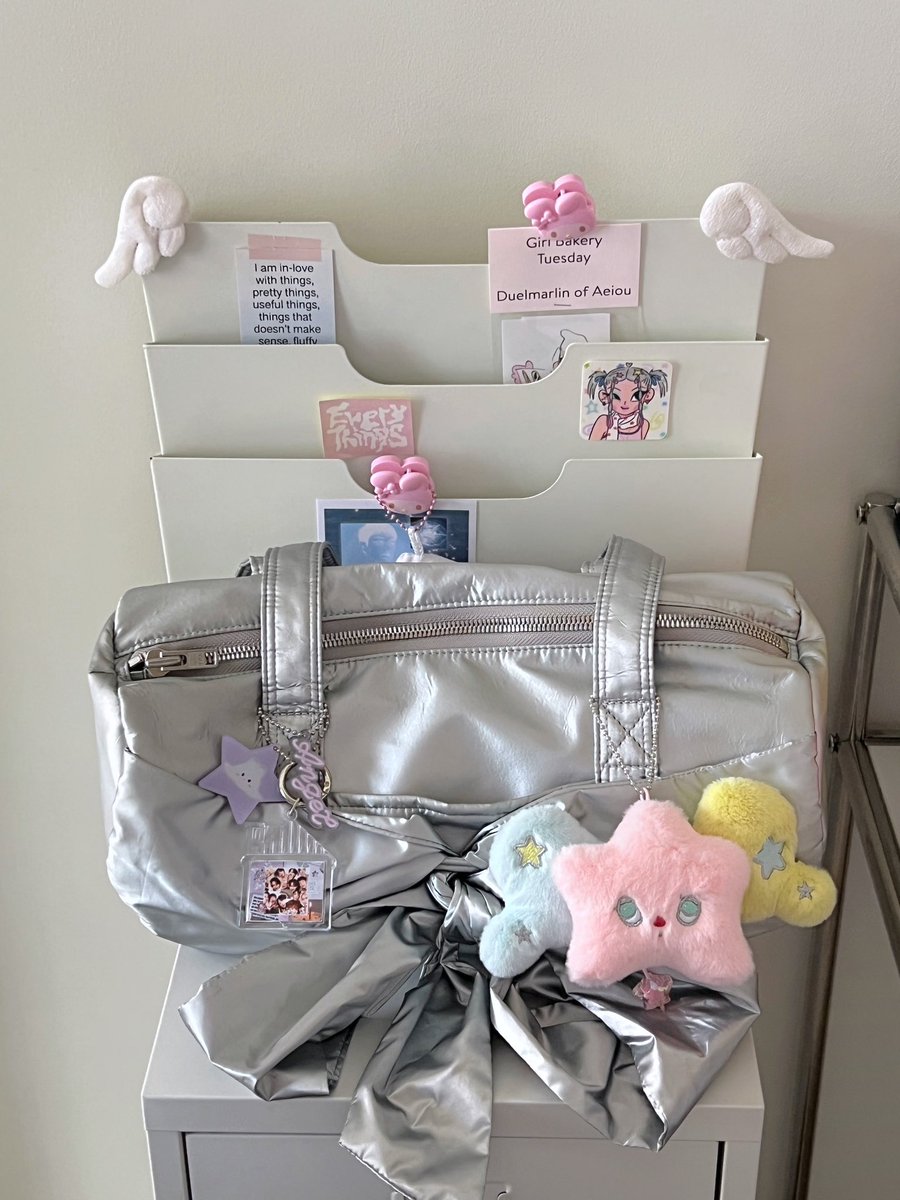 nevgoodbye's tweet image. 