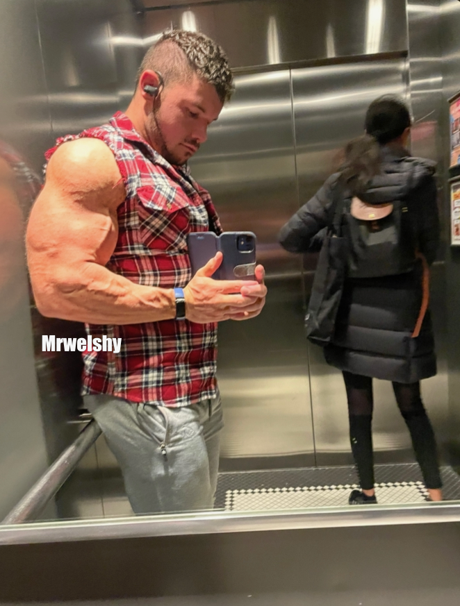 what Would we do to pass the time if the lift stopped 👀👀👀 

linktree.com/welshy92