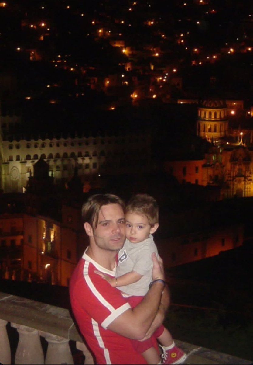 monjbxe's tweet photo. bebé Joaquín es lo más tierno y hermoso que puede existir. 🥺🤏🏻❤️‍🩹

Y parecido que es a su papá, por favoooor,es que- LO AMOO 😭💖✨️
#JoaquinBondoni  @JoaquinBondoni https://t.co/PSOzRaMYWN
