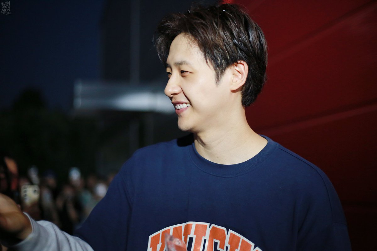 🎊  동우야 생일 축하해 ✨️💚
벌써 십 년이 훌쩍 넘었지만
앞으로 지나온 시간 보다 더 오래오래 축하해주고 싶어🧸 
행복하자

#신생챙_신우_생일축하_챙기자
#HAPPY_TELEPACNUDAY