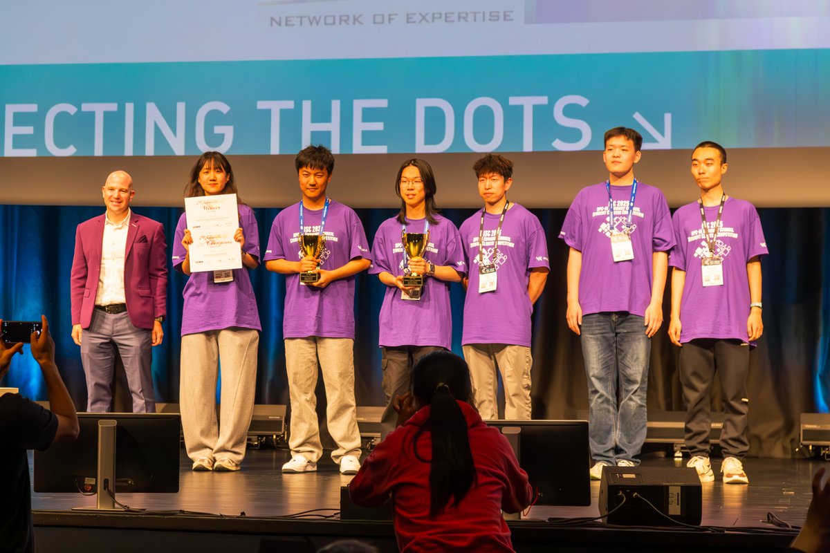 thudcst's tweet image. 🏆 Congratulations to #Tsinghua student supercomputing team for clinching the #ISC25_SCC championship in Hamburg, also winning the LINPACK Highest Performance Award with a record-breaking 340 TFLOPS! 🎉 Their 8th ISC title and 19th in global supercomputing victory! #ISC25
