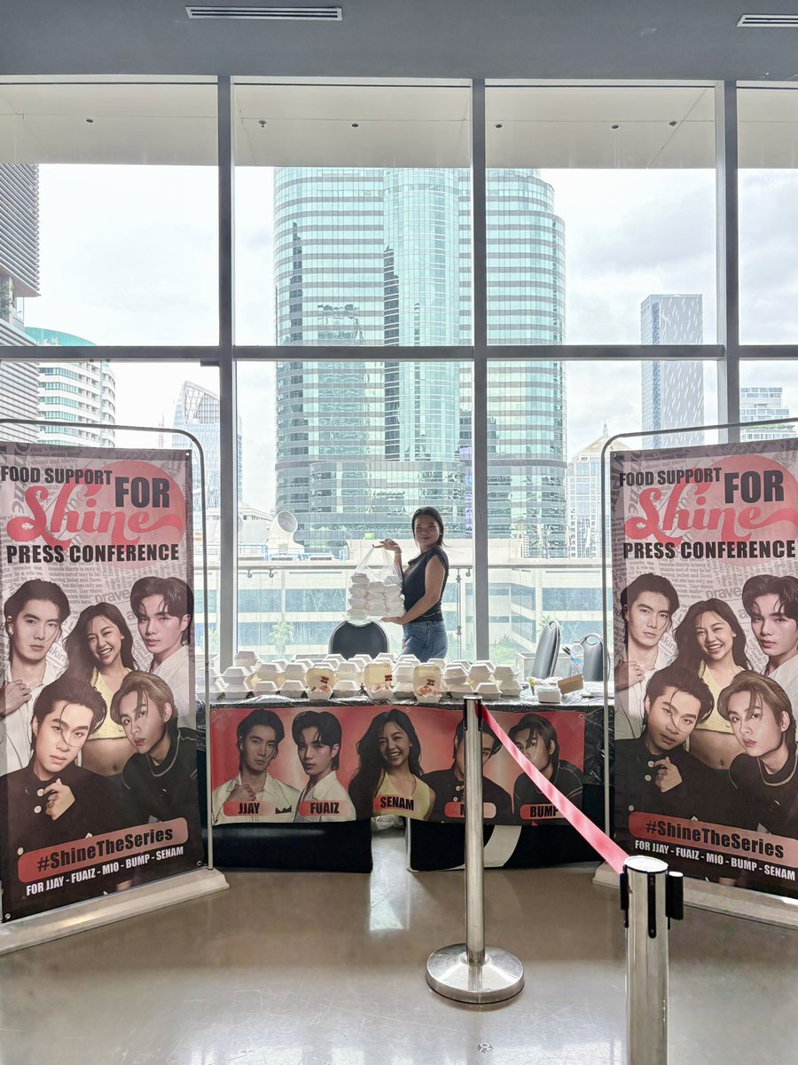 bigbitehouse's tweet image. ภาพงาน Food support ทีมนักแสดงค่าย #beoncloud ในงาน #shinepresscon  💕 #ShineTheSeries 🎬
🚩 Supported by FC
🙏🏼 #BigBiteCatering ขอบคุณที่ใช้บริการ 

#foodtruckthailand​ #ฟู้ดซัพพอร์ต #jjaypf #fuaizthanawat #bump_pawat #athenswerapat #senam #aponattawin #milephakphum