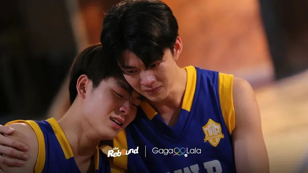 Area86West's tweet photo. EP04-12 promo photos:

#TheReboundSeries #RyuZen
#MeenPing #Area86 
#Meennicha8 #PingKrittanun 
#ALLTHIS #ViuOriginal https://t.co/CIAhrdkGUM