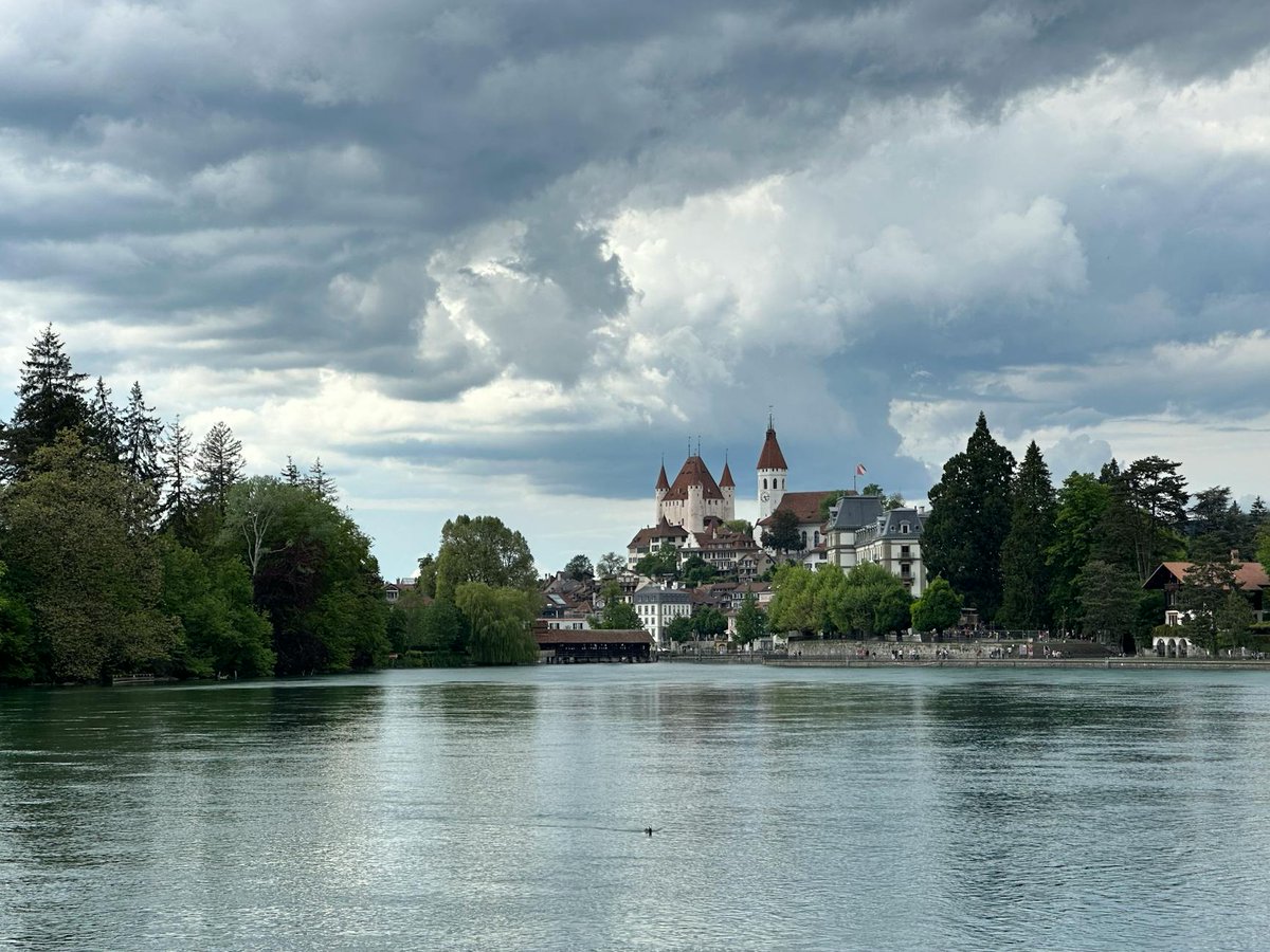 ceartian49075's tweet image. Just learned the telegraph revolutionized communication in the 1830s, paving the way for global connectivity!⚡️Mind-blowing how one invention sparked a tech revolution. #HistoryOfInventions #Innovation