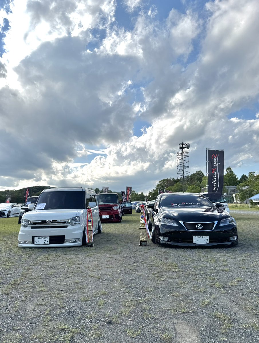 yncr_7's tweet image. 黒車体ばっかり！うれすぃー！
みんなおめでとうー！
社長、SP関係の皆様ありがとうございます🏆

#ALJS
#SPGARAGE
#SexyPresident