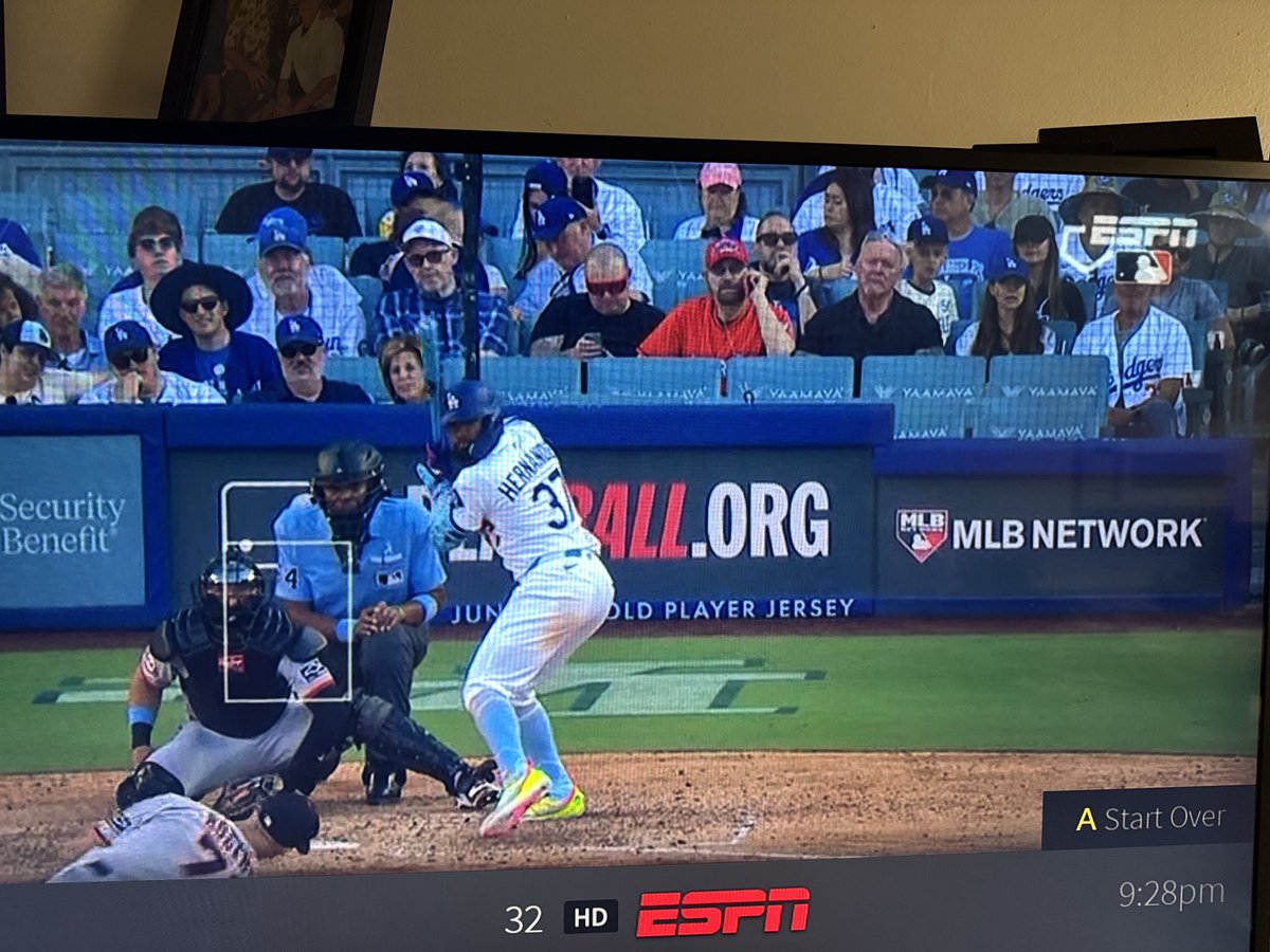 Marlins_Man tweet media