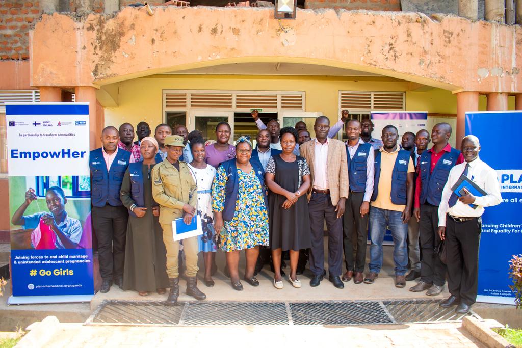 PICOT-WESTNILE UG (@picotug) on Twitter photo Today is the Day of the African Child!
Through the #EmpowHerProject, we’re tackling teenage pregnancy & empowering girls with SRHR knowledge, safe spaces & school re-entry support.
💜 Funded by 🇪🇺 <a href="/EUinUG/">EU in Uganda</a> & Plan Finland
📍Koboko & Maracha
#SRHR #YouthEmpowerment <a href="/PlanUganda/">Plan International Uganda</a> Today is the Day of the African Child!
Through the #EmpowHerProject, we’re tackling teenage pregnancy & empowering girls with SRHR knowledge, safe spaces & school re-entry support.
💜 Funded by 🇪🇺 <a href="/EUinUG/">EU in Uganda</a> & Plan Finland
📍Koboko & Maracha
#SRHR #YouthEmpowerment <a href="/PlanUganda/">Plan International Uganda</a>