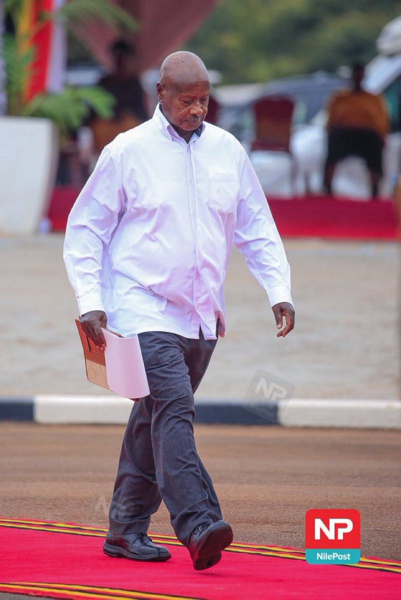 Shaka Fred (@fredshaka) on Twitter photo But why would anyone choose Kabobi over this workaholic and experienced man <a href="/KagutaMuseveni/">Yoweri K Museveni</a> ? What did Kabobi achieve for Kyadondo East constituents in his tenure as an MP ?, Ugandans let’s be serious here !
Settle for the best, President M7 is the best ! 🫡🫡✌️ But why would anyone choose Kabobi over this workaholic and experienced man <a href="/KagutaMuseveni/">Yoweri K Museveni</a> ? What did Kabobi achieve for Kyadondo East constituents in his tenure as an MP ?, Ugandans let’s be serious here !
Settle for the best, President M7 is the best ! 🫡🫡✌️