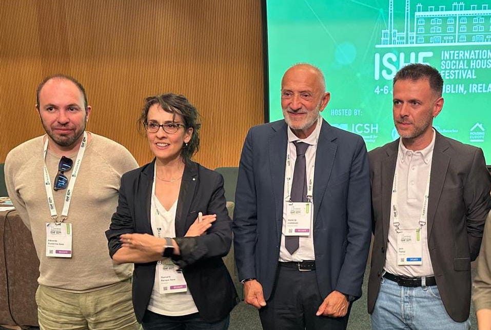 Can70 va estar present a l’assemblea General de Sostre Cívic en un moment especial per a la cooperativa. A Dublin va rebre l’European Responsible Housing Award. Allí es va dir que l’habitatge cooperatiu en cessió d’ús: “és una idea brillant. Es pot aplicar arreu d’Europa”.