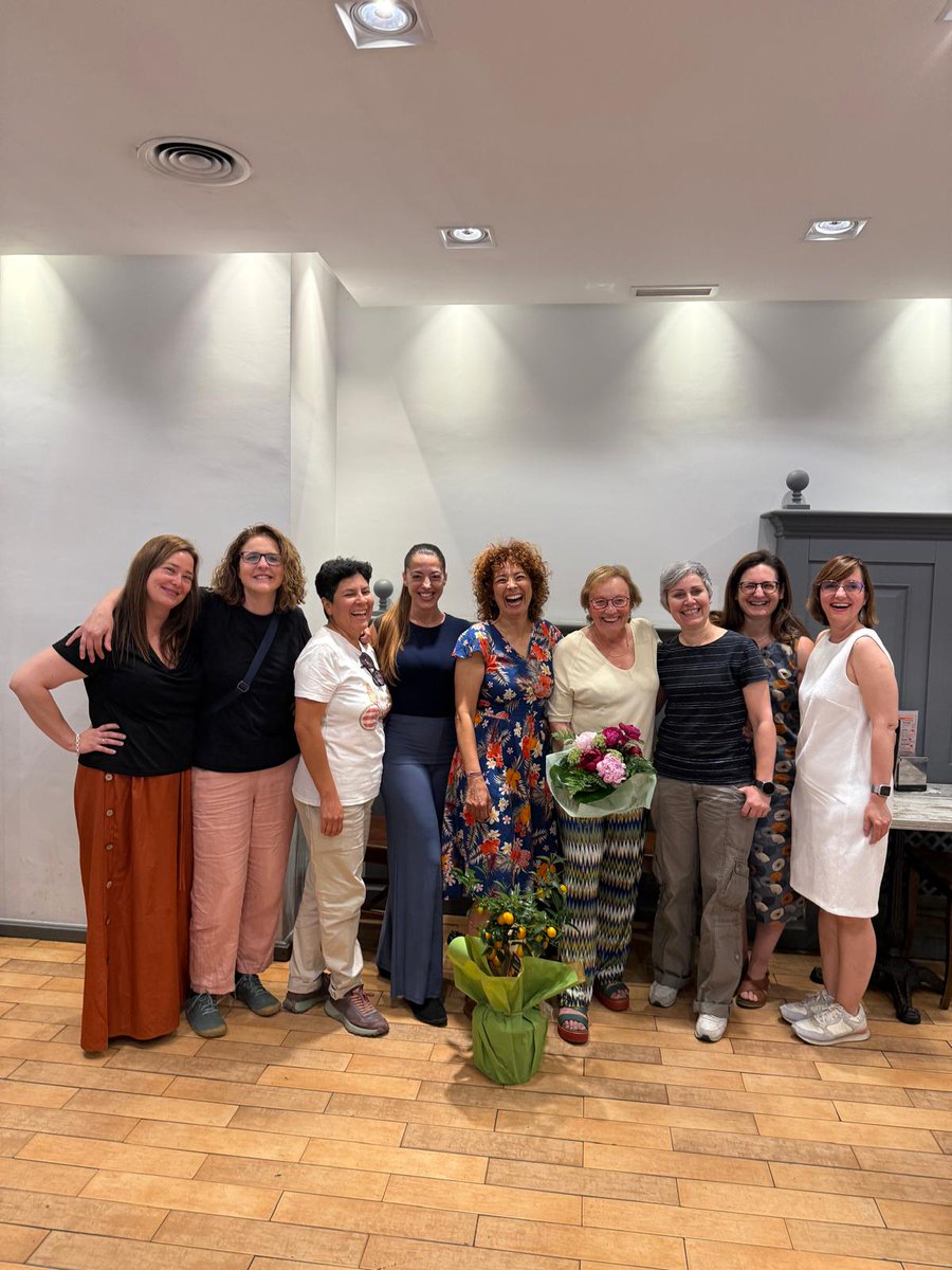 Anna Escolà Fustero (@anna_escola) on Twitter photo Jubilació de la Dra. Ma. Carme Bassedas Ballús, que ha estat al capdavant del PADESHG Barcelona Nord, de Fundació Hospitalàries, més de 20 anys.
Que gaudeixis de la nova etapa de vida!! Jubilació de la Dra. Ma. Carme Bassedas Ballús, que ha estat al capdavant del PADESHG Barcelona Nord, de Fundació Hospitalàries, més de 20 anys.
Que gaudeixis de la nova etapa de vida!!
