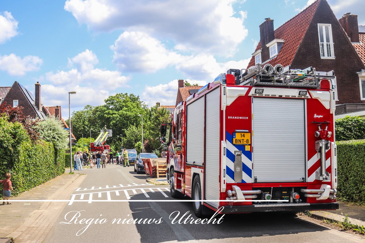 Korte brand in dakkapel aan de Chopinstraat in Utrecht