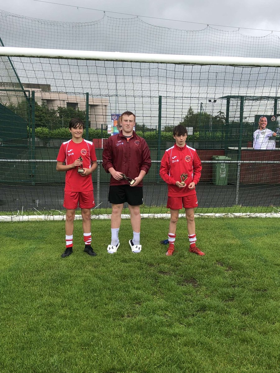 Our U14 Premier side had there end of season awards Saturday morning. Ben Osmic with top scorer scoring 17 goals , Dan Lyons with players player of the year and Evan Clarke with player of the year. Well done to all 3 boys and everyone else in the squad who pushed these 3 lads.