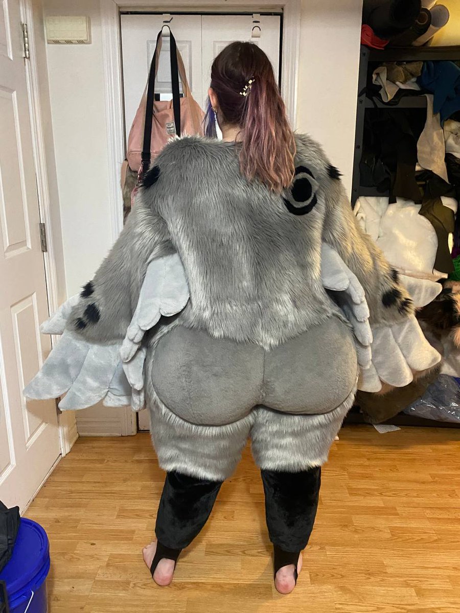 Azem -MOVED TO 🦋 (@azemoflight) on Twitter photo I havent posted a lot here but im so happy to have a suit made by the talented <a href="/WitchyMuttButt/">Ravenrille 🔜 CANFUR2025</a>
All its missing is the tail!
Cant wait to wear this amazing piece of art EEEEEEEE I havent posted a lot here but im so happy to have a suit made by the talented <a href="/WitchyMuttButt/">Ravenrille 🔜 CANFUR2025</a>
All its missing is the tail!
Cant wait to wear this amazing piece of art EEEEEEEE