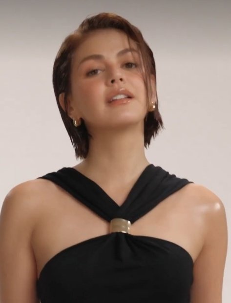 mjb1825's tweet photo. Wow naman ang aking mga lalabz beauty endorser ahuhu... π«Άβ€οΈ #skinbuffet #belomedical #angelcanino #janinegutierrez #jerichorosales https://t.co/uZISZBXHao