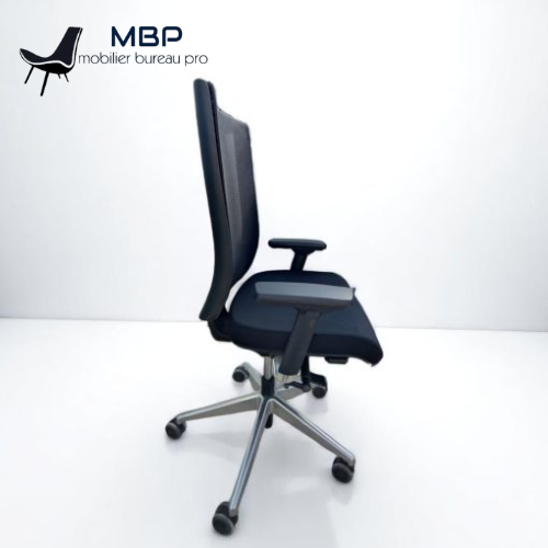 MBP_Mohammedia's tweet image. 🪑 Siège de Bureau Infinity 2 – Ergonomie, Technologie et Confort au Quotidien🦾

Tarif : 1 200 DH/HT💰

✅Avantages Clés

✔️Confort prolongé
✔️Respirabilité optimale
✔️Ajustements personnalisables
✔️Design contemporain

🔗mobilierbureaupro.com/product/siege-…

#siegedebureau #infinity2 #MBP