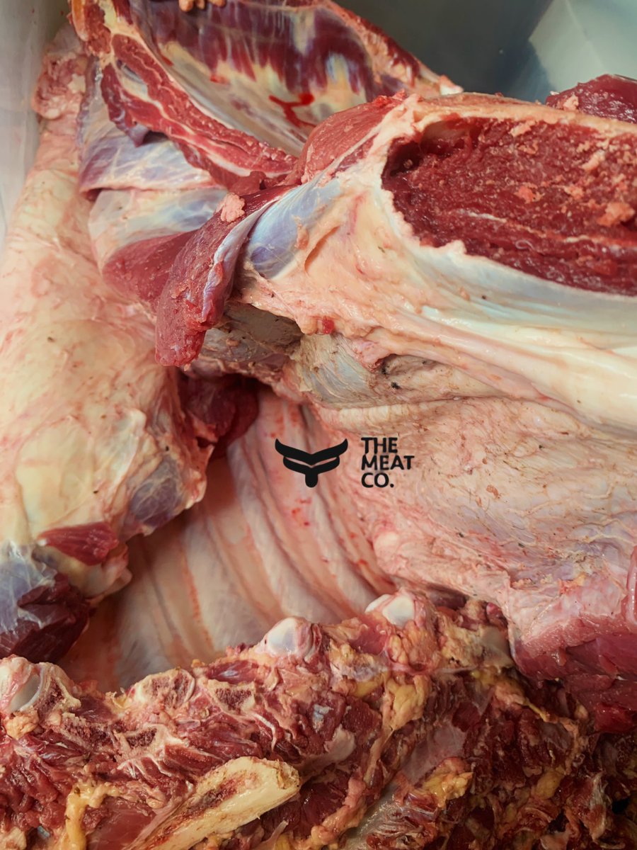 themeatcong's tweet image. It’s a new week, stock your kitchen with fresh, quality meat.
From soft beef to spicy goat meat and cow leg that melts in soups, we’ve got it all ready.
🚚 Same-day delivery available
📞 Send a DM to order let’s fill your freezer with goodness