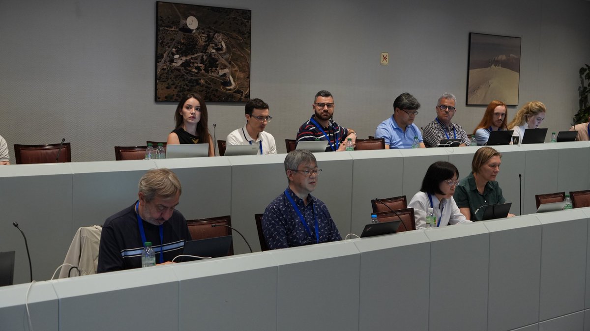 [ES] La semana pasada acogimos en la <a href="/la_UPM/">Universidad Politécnica de Madrid</a> el encuentro internacional ETSI ISG QKD#38 junto a <a href="/QSNP_eu/">QSNP - Quantum Secure Networks Partnership</a>  🇪🇺.

Expertos de toda Europa trabajaron en estándares para redes cuánticas seguras. 

¡Gracias a todos!
#QuantumInternet #QKD #ETSI #QSNP