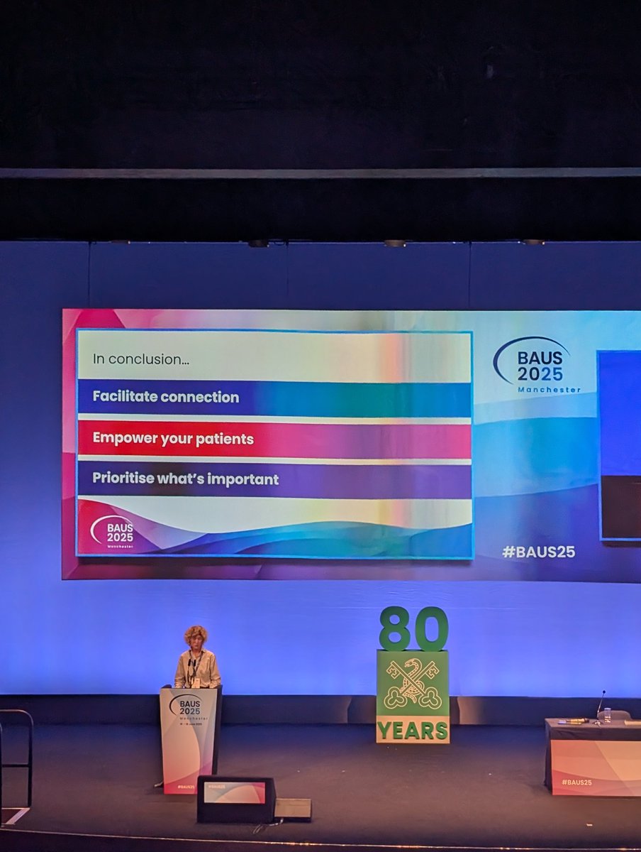 What an inspiring talk by Lilli Cooper who bravely shared her personal  journey with cancer as a surgeon and how we can better support our patients with cancer - empowerment, connection and self -compassion. ❤️‍🩹 👏 <a href="/BAUSurology/">BAUS</a> <a href="/BSoT_UK/">BSoT</a> #BAUS2025
