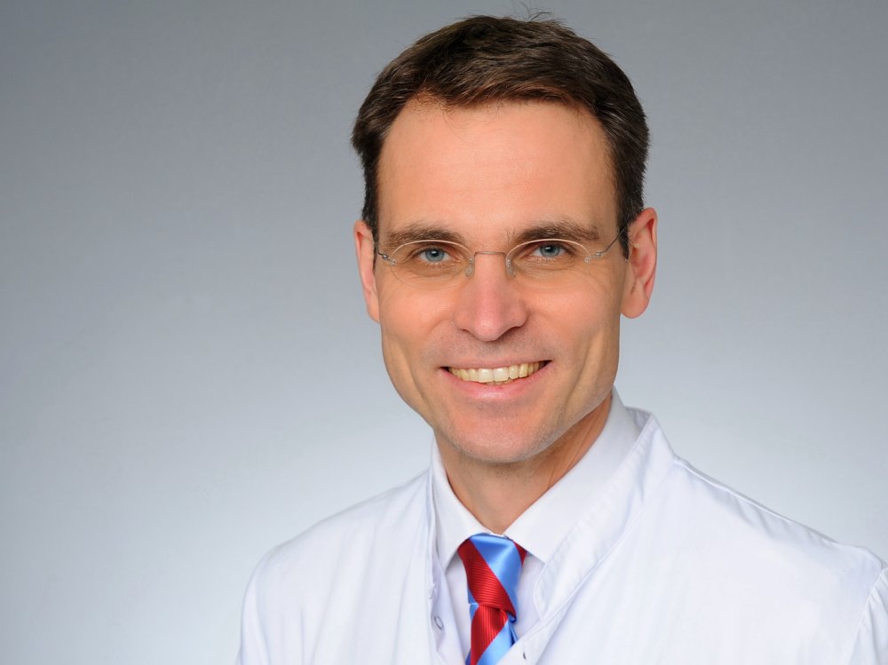 Medientipp: Prof. Dr. Stephan Baldus, Direktor der Kardiologie im Herzzentrum der #UniklinikKöln, war als Studiogast im Gesundheitsmagazin „Sprechstunde“ des Deutschlandfunks und hat Fragen zu Herzmuskelentzündungen beantwortet. Mehr: uk-koeln.de/uniklinik-koel…