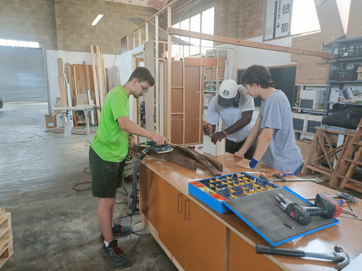 CCPriorat's tweet image. Èxit del curs de fusteria del Priorat 

Fins a 10 alumnes han participat d’aquesta formació que pretén incentivar el relleu generacional en els oficis tradicionals

priorat.cat/actualitat/exi…