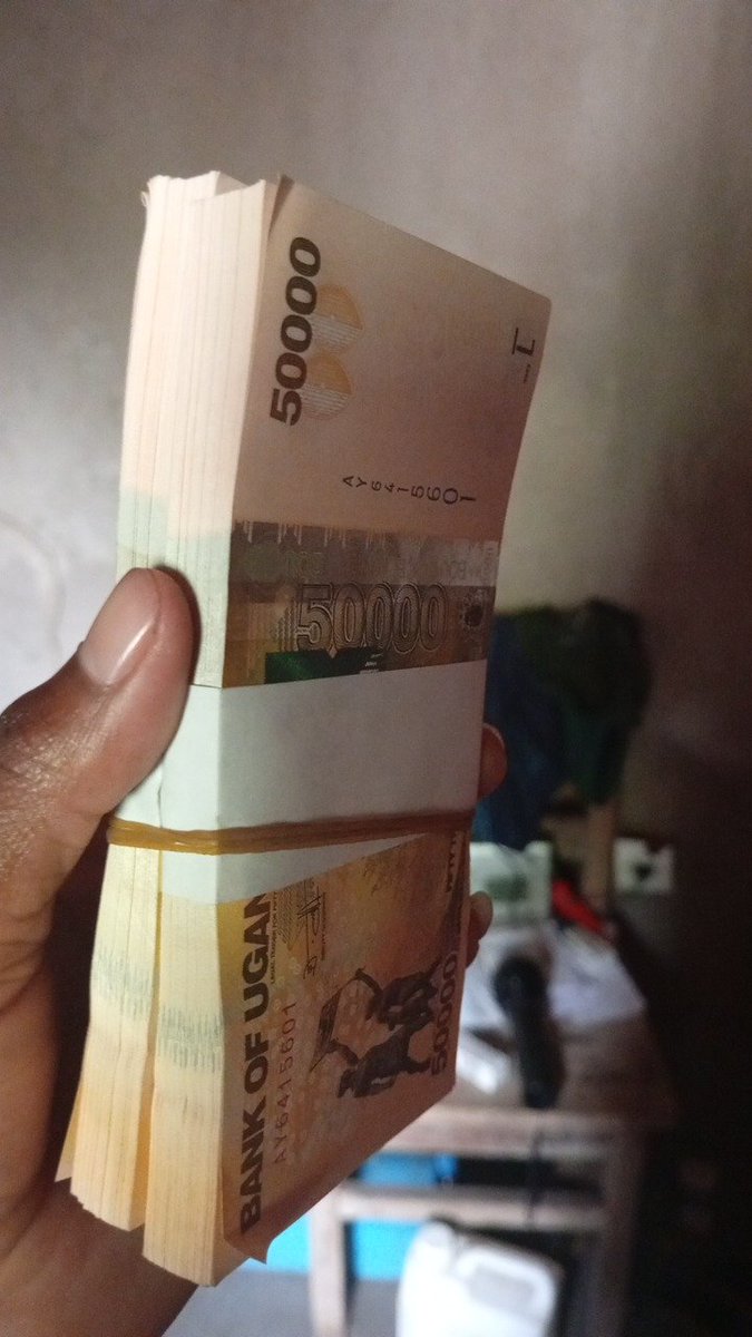 umukeba's tweet image. Helo x fam
Izi ni miliyoni 10 z'amashilingi.
Ese mumanyarwanda ni angahe
Twagiye,,,,