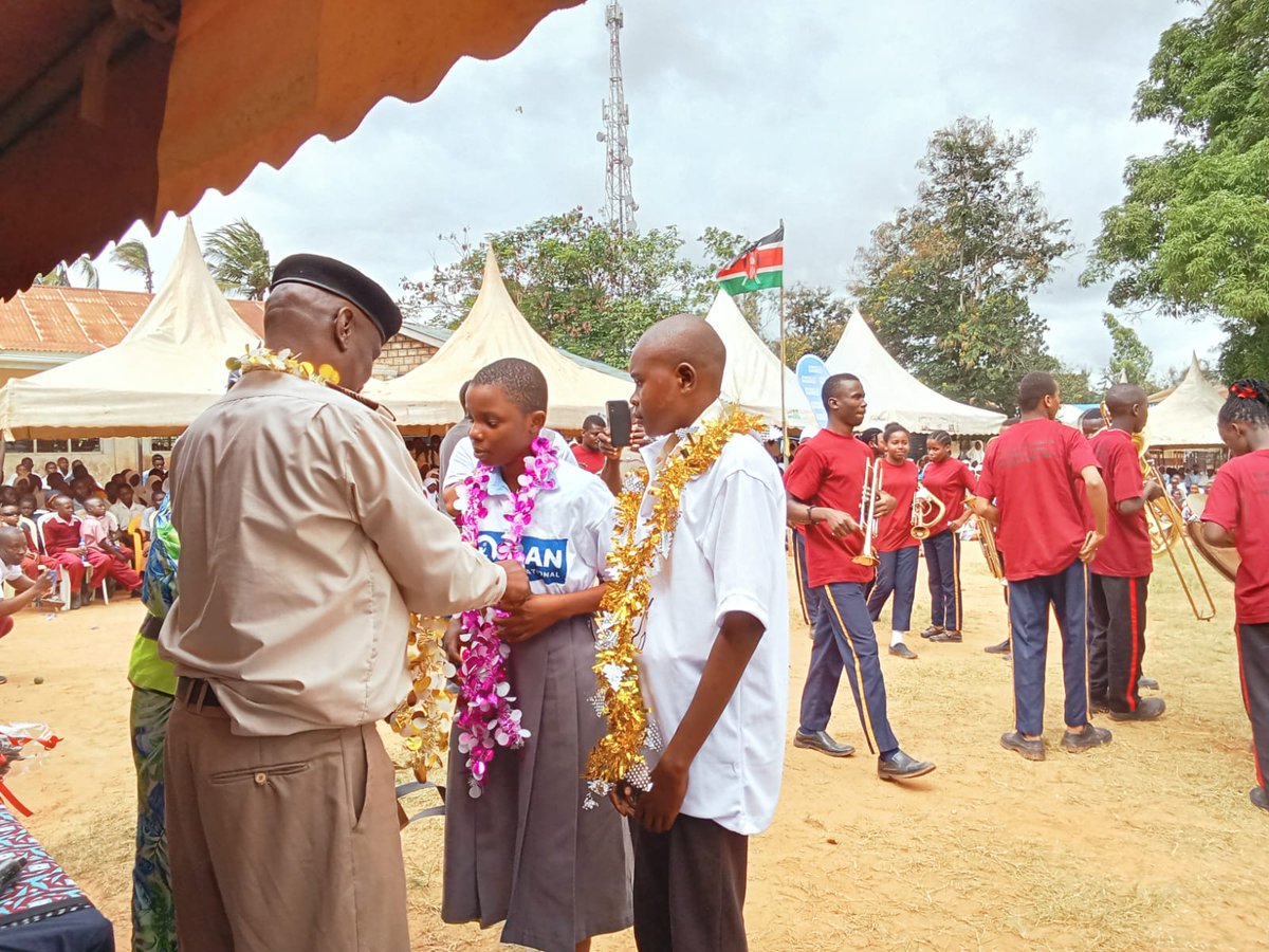KidsCare Kenya was honored to join fellow organizations in commemorating the International Day of the African Child.

Together, we stand for every child's right to education, protection, and a brighter future. 
Let’s keep making a difference.

#KidsCareKenya #AfricanChildDay